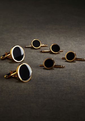 Gatsby clothing for men - Brooks Brothers - menswear from the 1920s cufflinks 008I_ONYX-GOLD_G.jpg